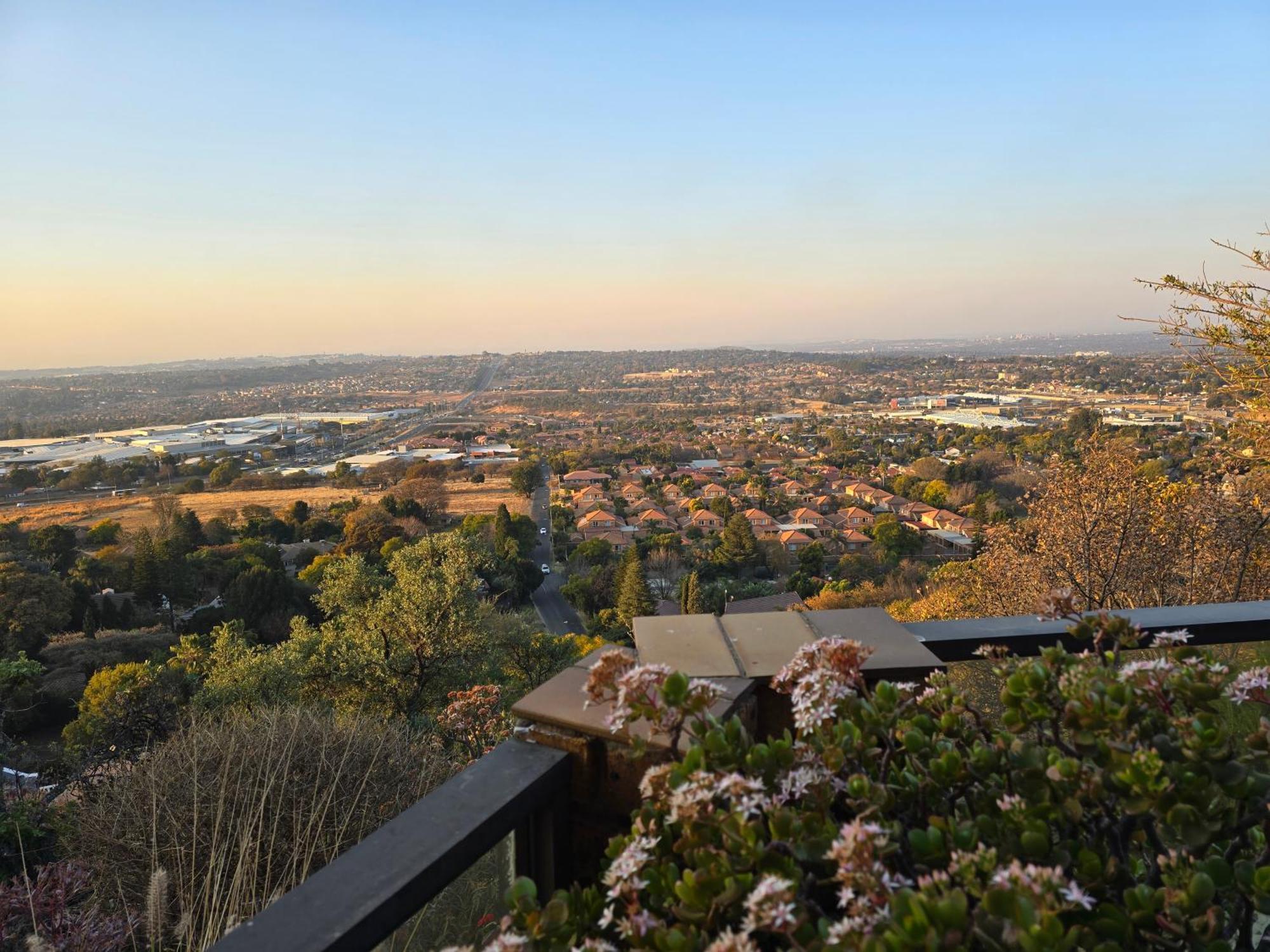 فيلا 180 Degrees View On The Kloof Randburg المظهر الخارجي الصورة