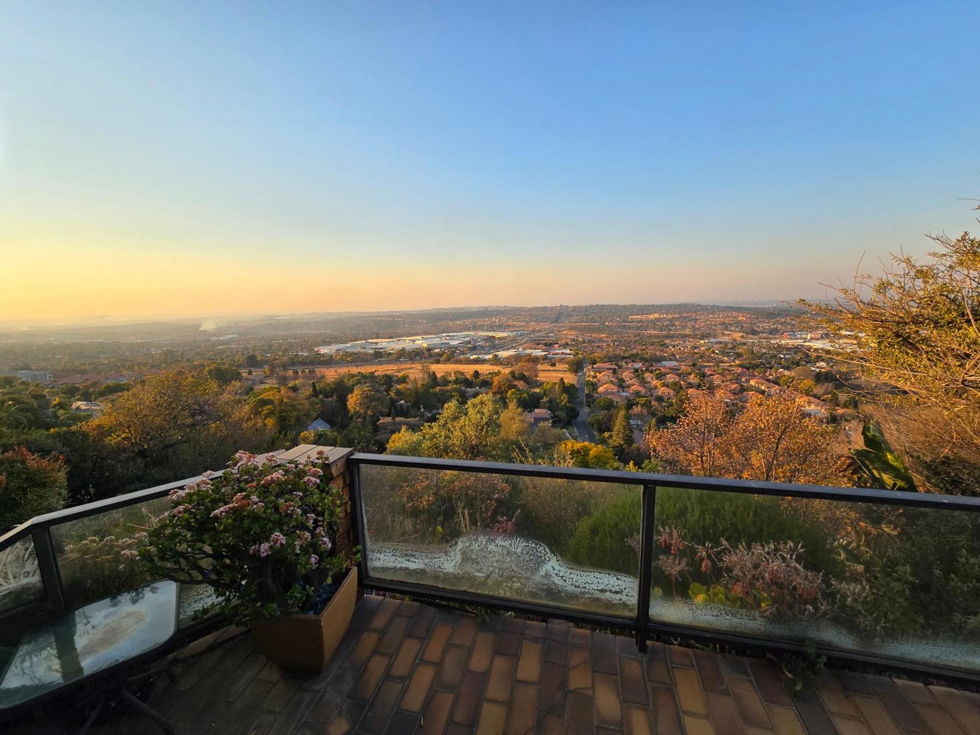 فيلا 180 Degrees View On The Kloof Randburg المظهر الخارجي الصورة